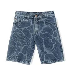 Джинсовые шорты с абстрактным принтом