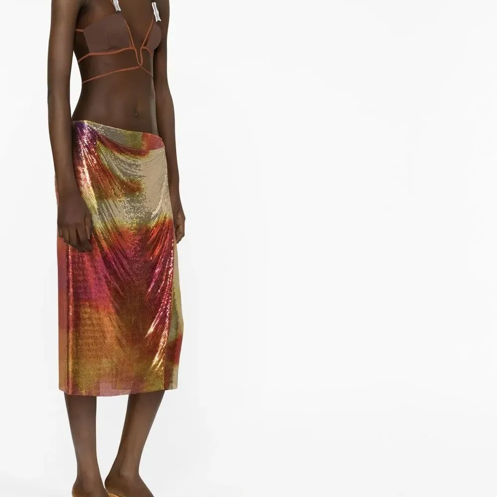 Укороченный топ с ремешками