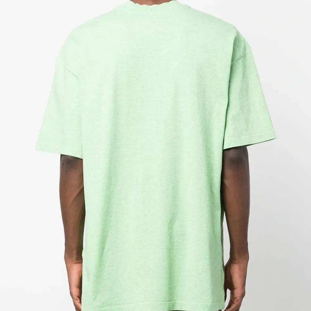 Футболка с вышитым логотипом