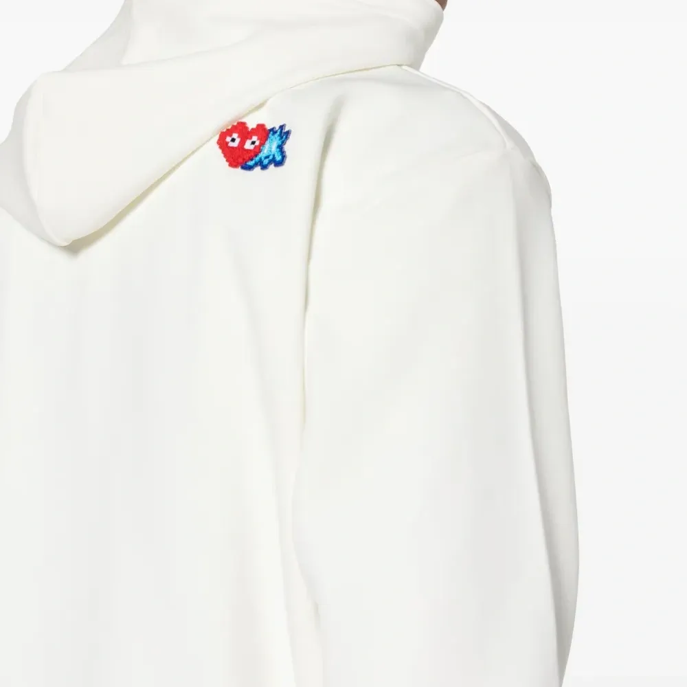 Худи из коллаборации с the Artist Invader Худи из коллаборации с the Artist Invader