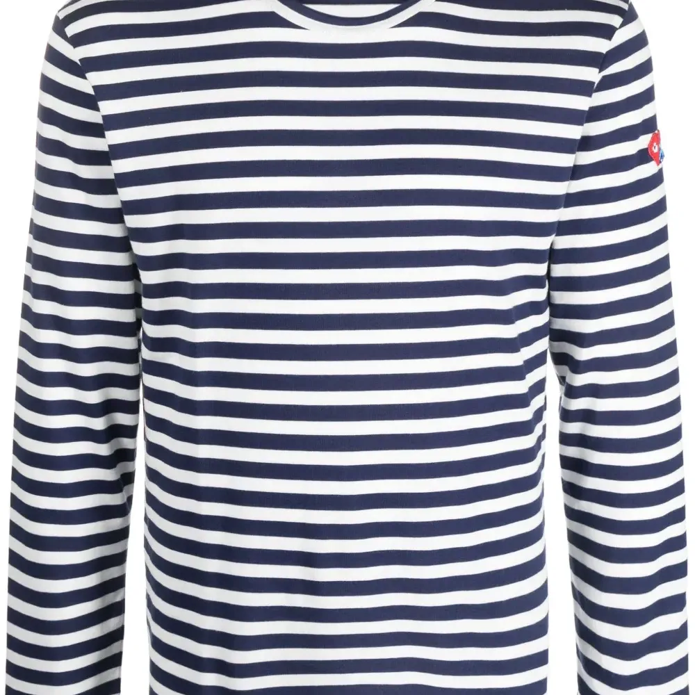 Футболка из коллаборации с the Artist Invader Футболка из коллаборации с the Artist Invader