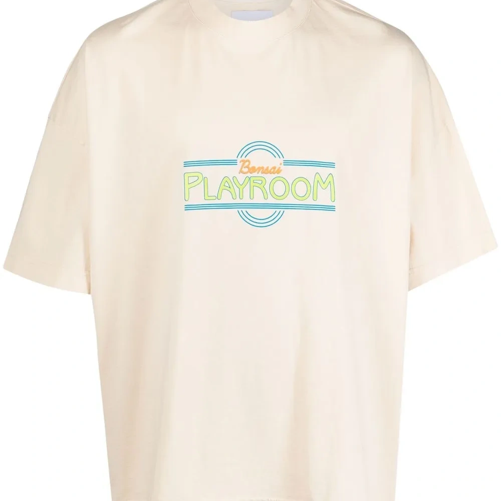 Футболка с графичным принтом