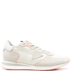 Кроссовки с нашивкой-логотипом