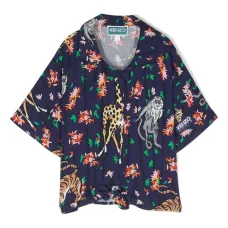 Футболка с графичным принтом