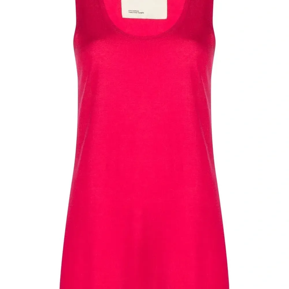 Топ с U-образным вырезом