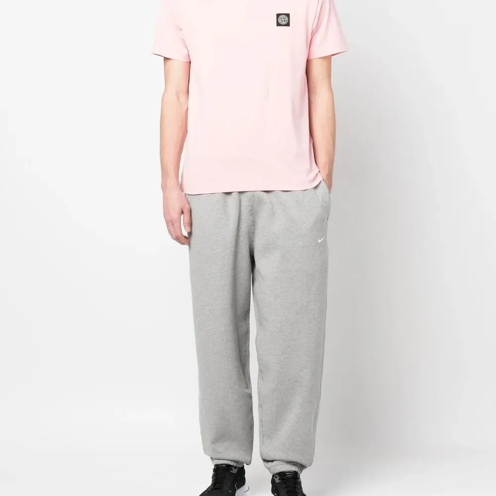 Спортивные брюки с вышивкой Swoosh