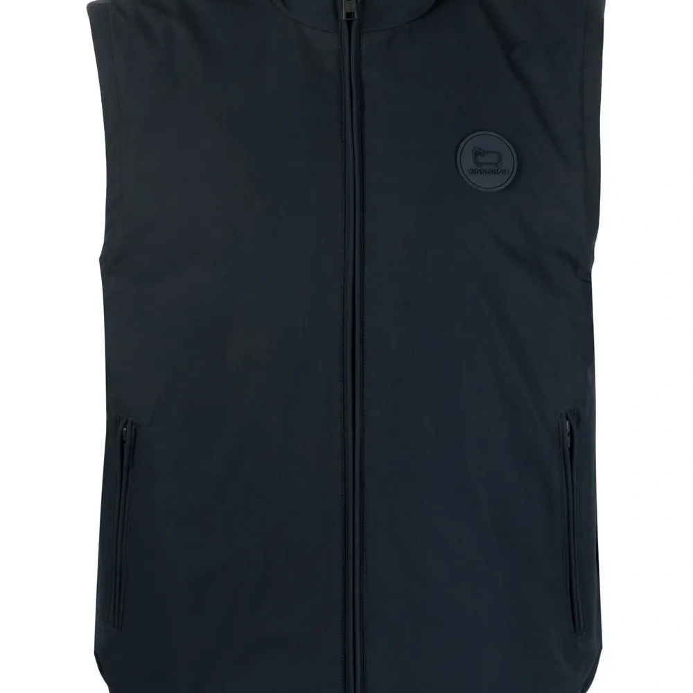 Дутый жилет на молнии