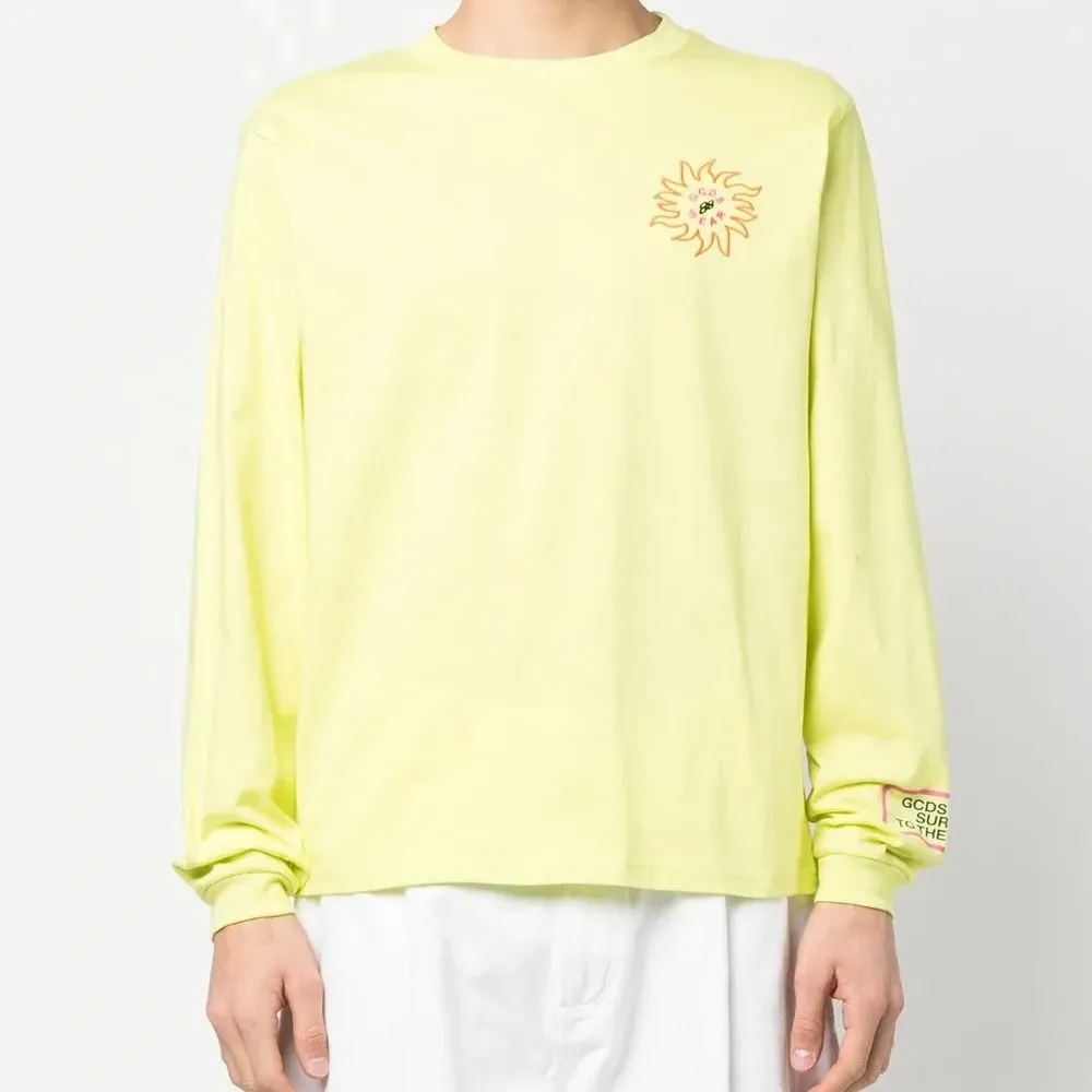 Топ с графичным принтом