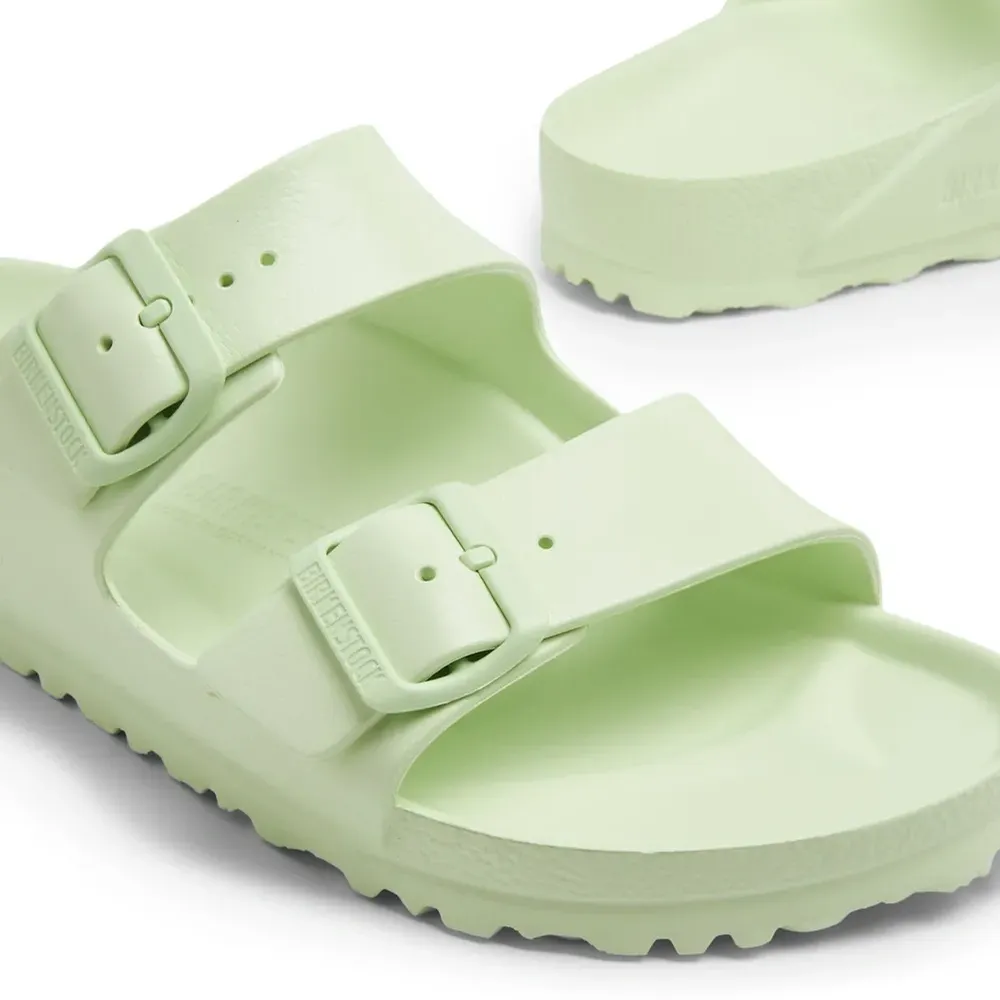 Сандалии Arizona с открытым носком