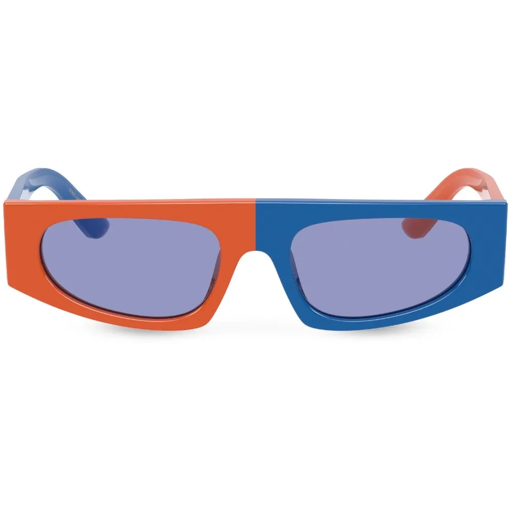 Солнцезащитные очки в квадратной оправе