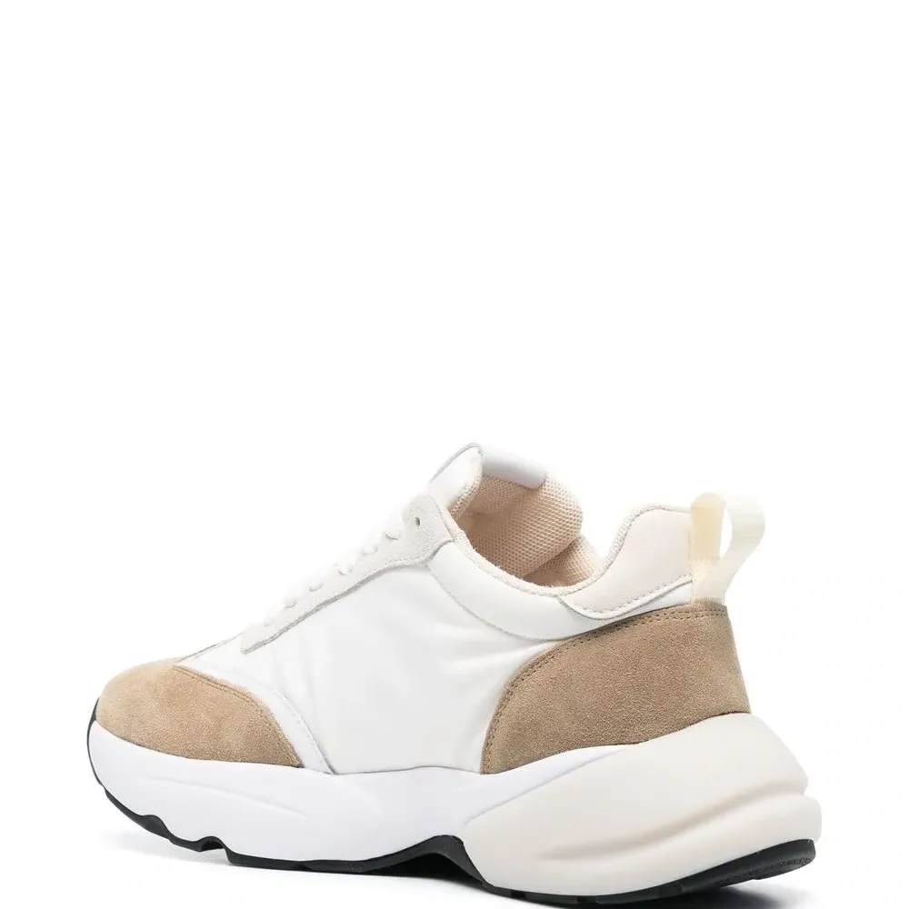 Кроссовки с нашивкой-логотипом