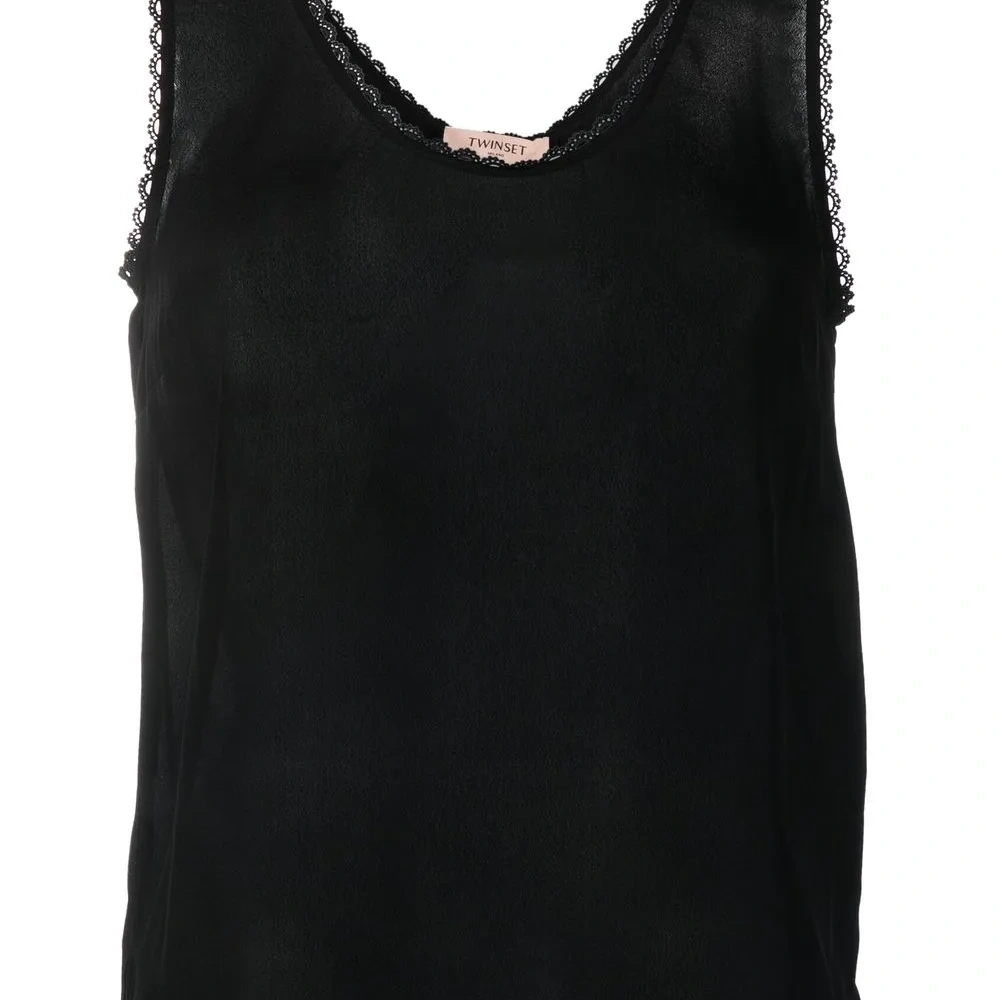 Топ с фестонами Топ с фестонами