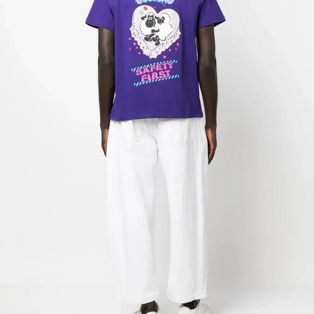 Футболка с логотипом