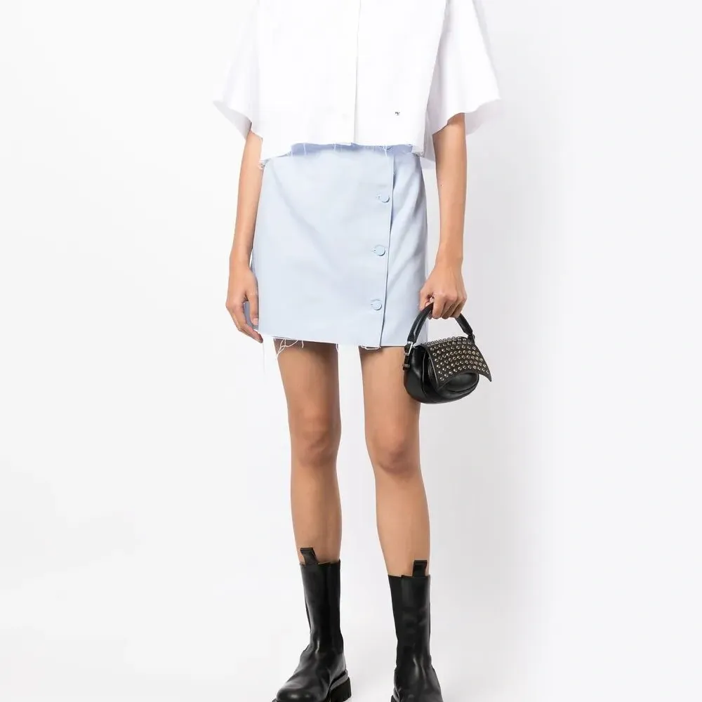 Джинсовая юбка мини с бахромой