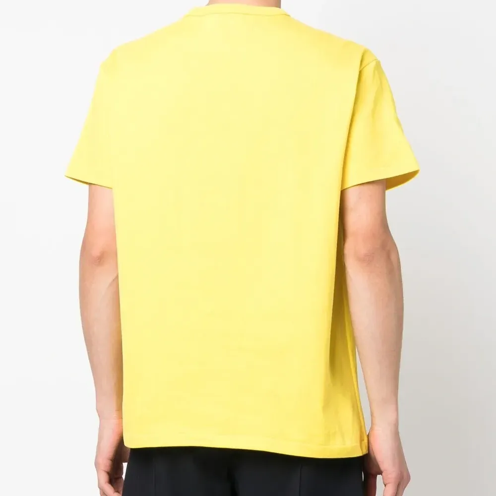 Футболка с вышитым логотипом