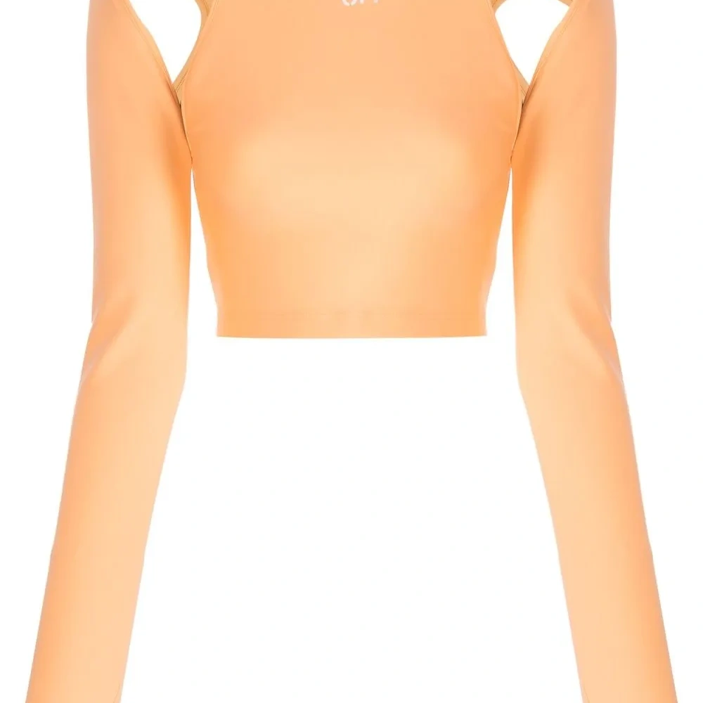 Укороченный топ с длинными рукавами