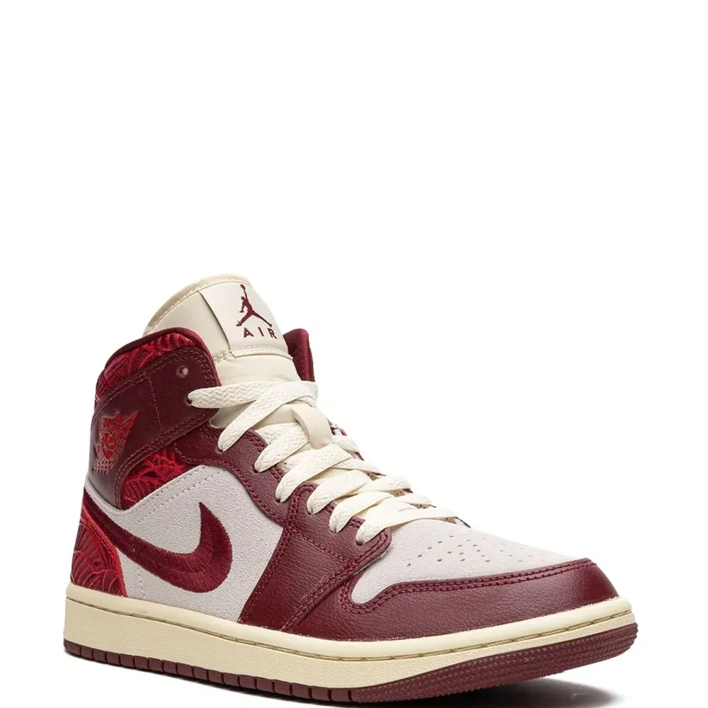 Кроссовки Air Jordan 1 Mid Tiki Leaf