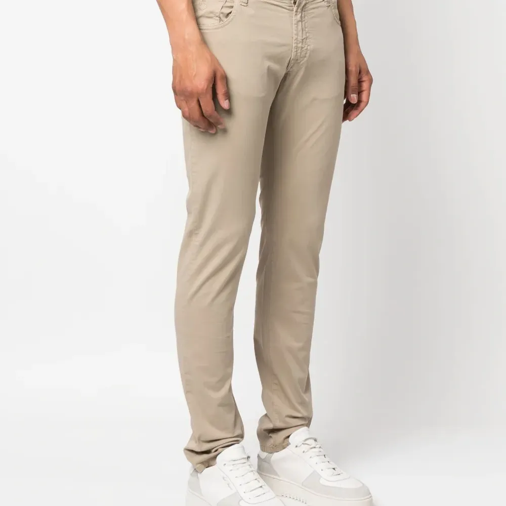 Брюки скинни с заниженной талией Брюки скинни с заниженной талией