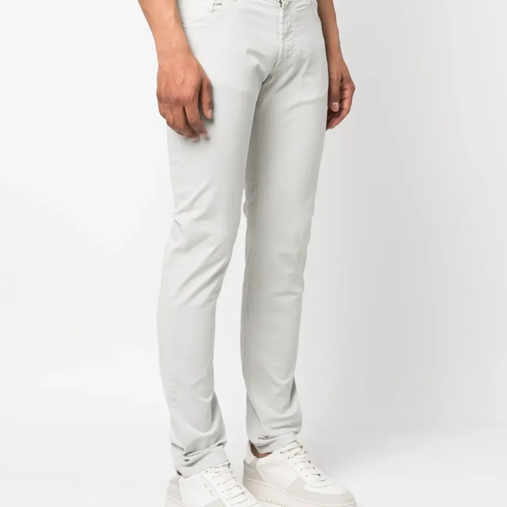 Брюки скинни с заниженной талией