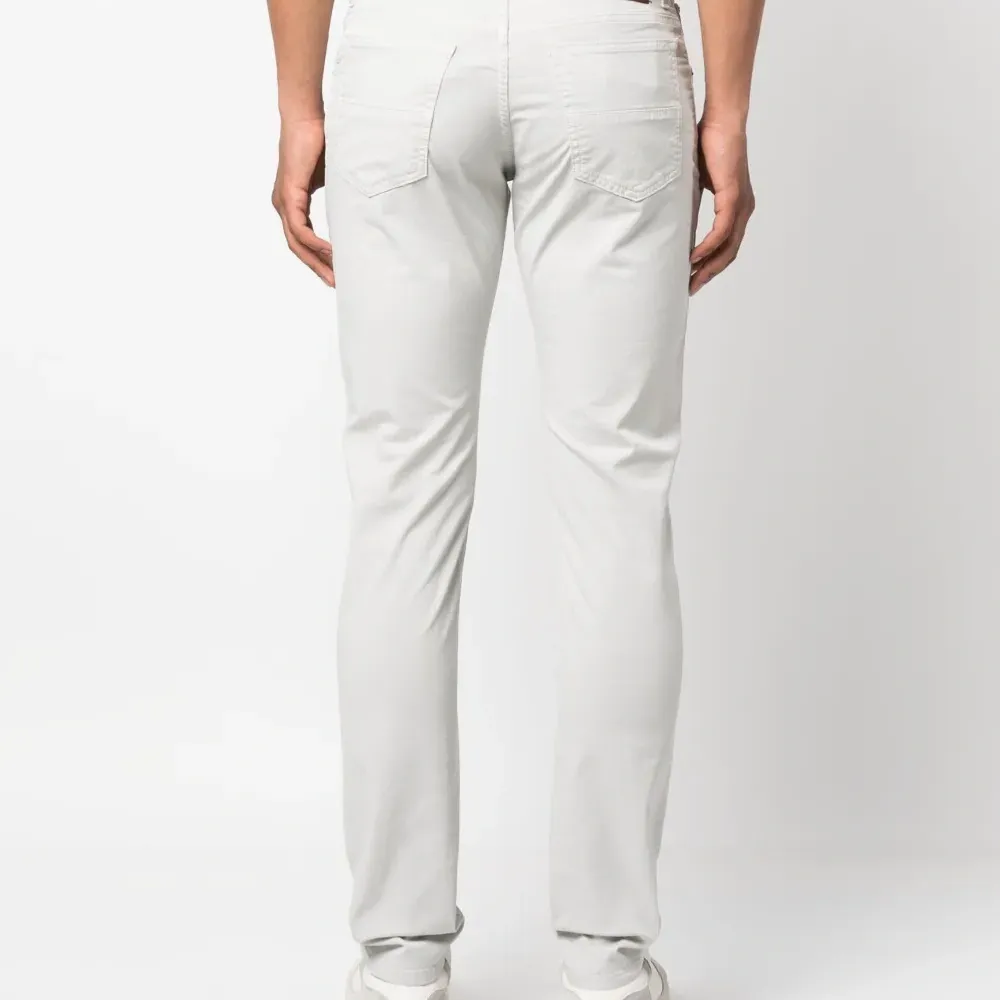 Брюки скинни с заниженной талией