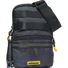 Сумка на плечо с тисненым логотипом