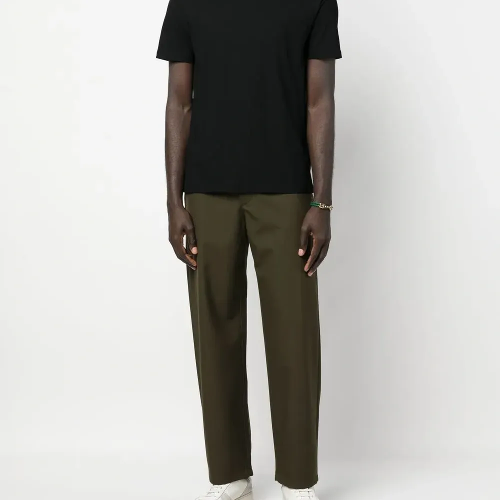 Футболка с логотипом