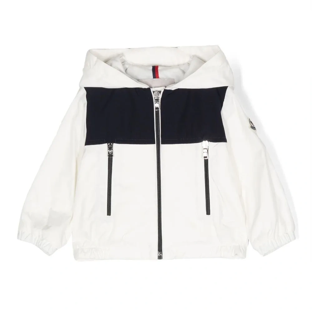 Куртка с капюшоном и нашивкой-логотипом