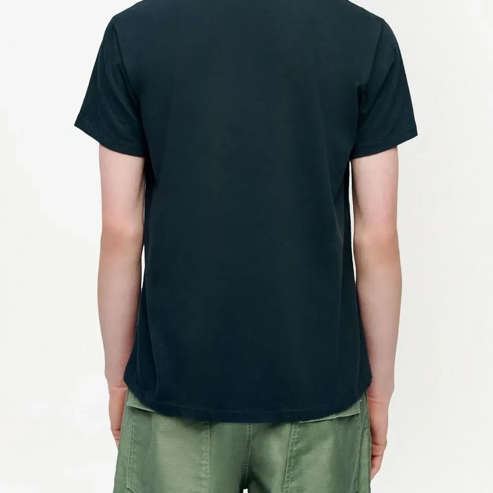 Футболка свободного кроя с круглым вырезом Футболка свободного кроя с круглым вырезом