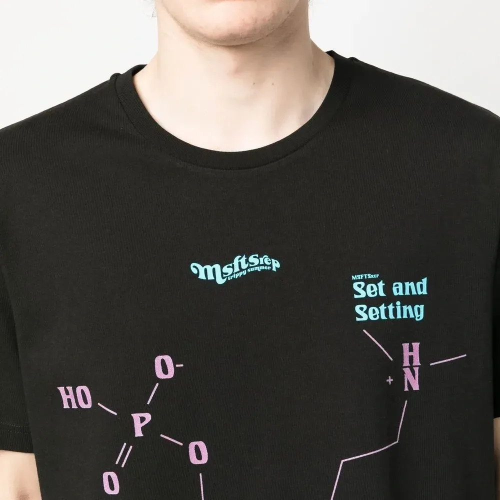 Футболка с графичным принтом