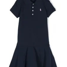 Платье с воротником поло и короткими рукавами