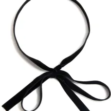 Бархатный галстук с бантом