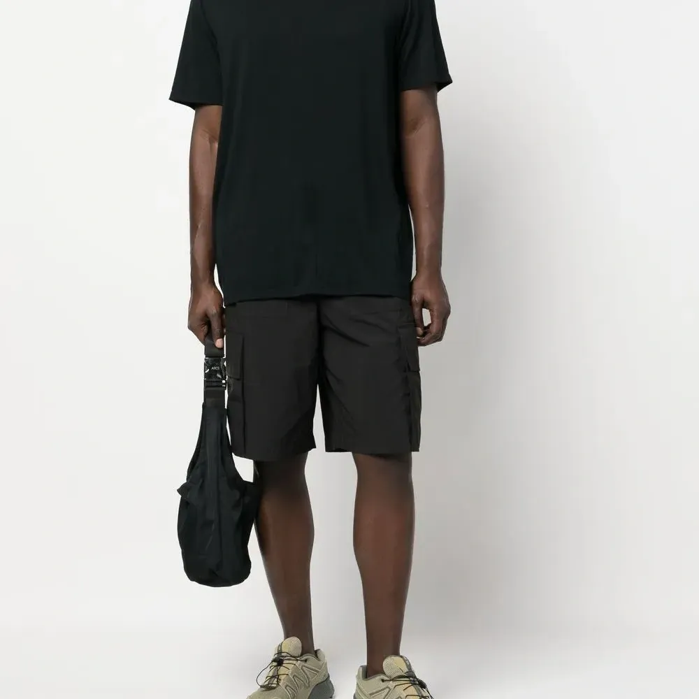 Футболка из смесовой шерсти