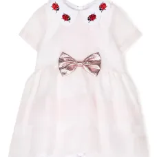 Платье с вышивкой