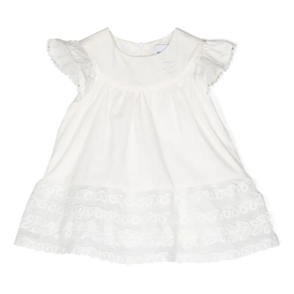 Платье с вышивкой