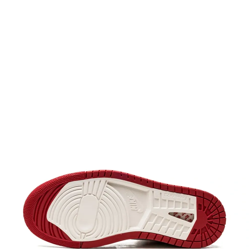 Кроссовки Air Jordan 1 Zoom CMFT 2 Valentine's Day