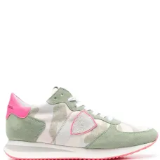 Кроссовки с камуфляжным узором