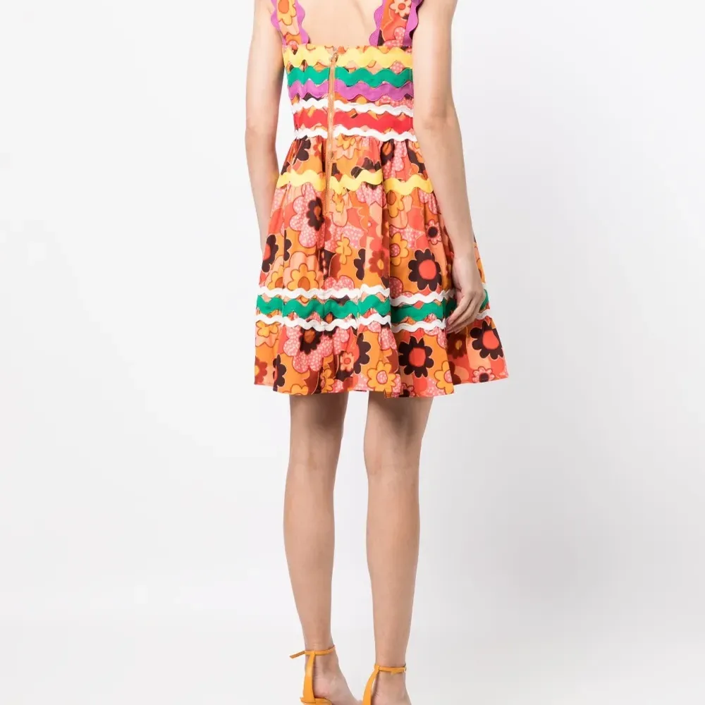 Платье Lazuli с короткими рукавами