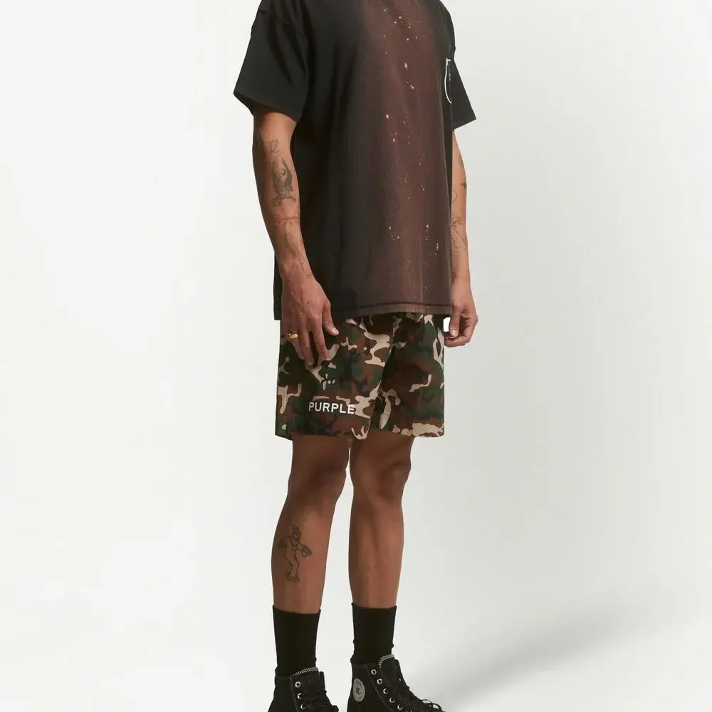 Футболка с логотипом