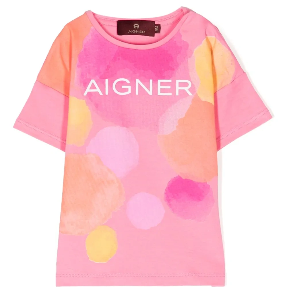 Футболка с логотипом