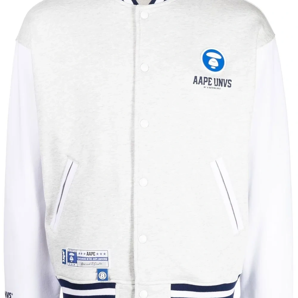 Бомбер с логотипом