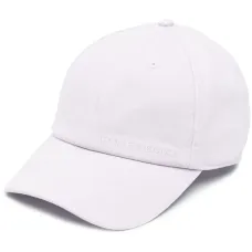 Кепка с вышитым логотипом