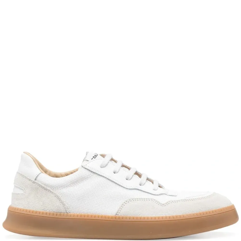 Кроссовки со вставками