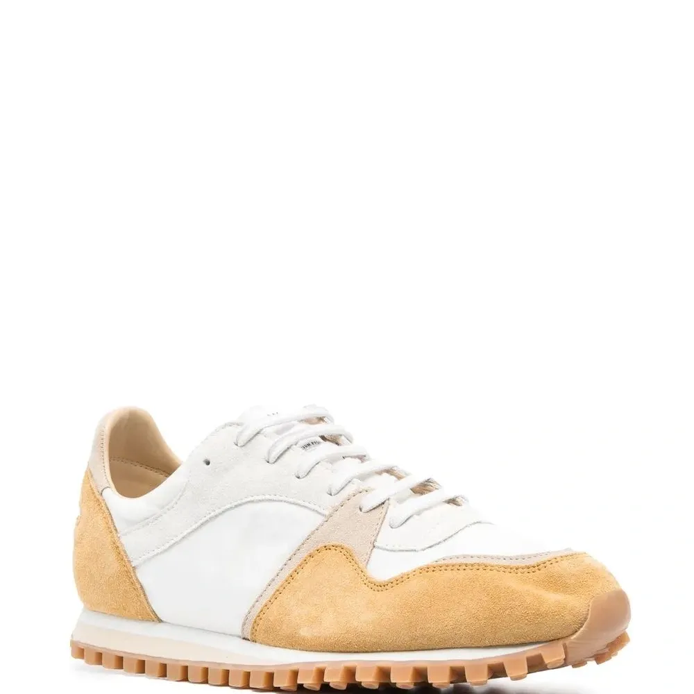 Кроссовки со вставками