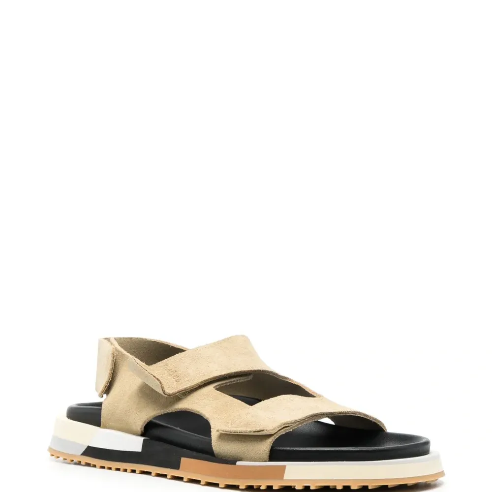 Сандалии на липучках