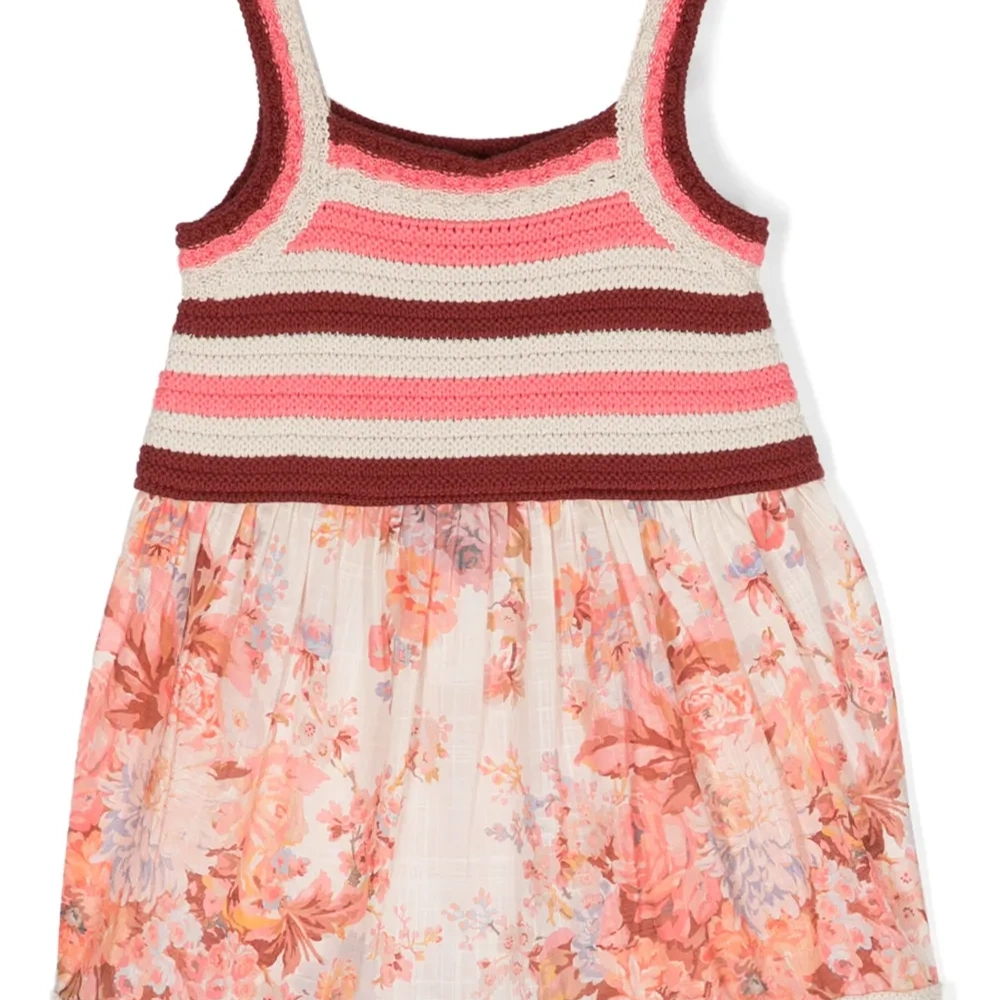 Платье с цветочным принтом