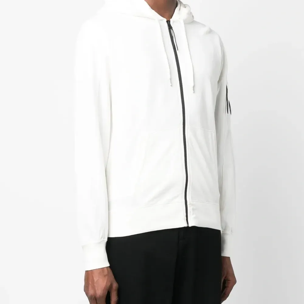 Худи на молнии с декором Lens