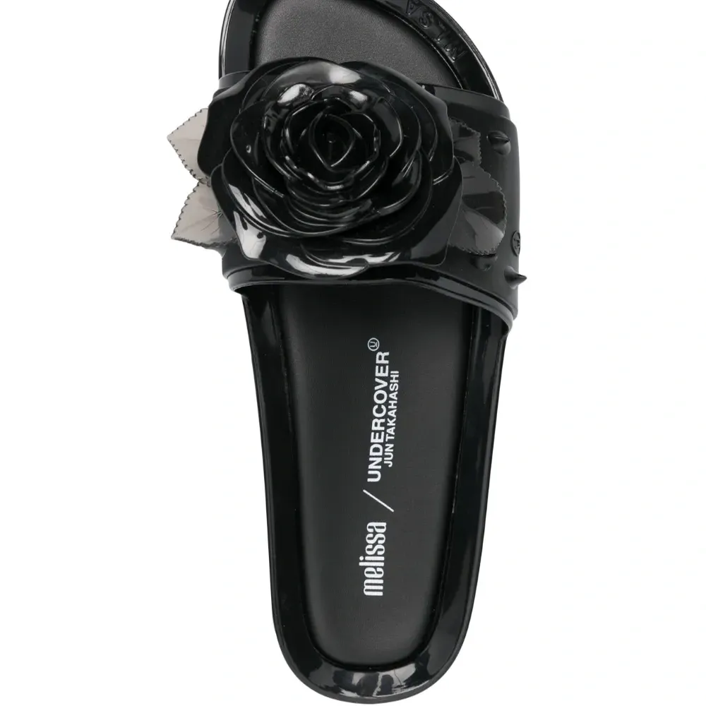 Шлепанцы Beach Slide из коллаборации с Melissa