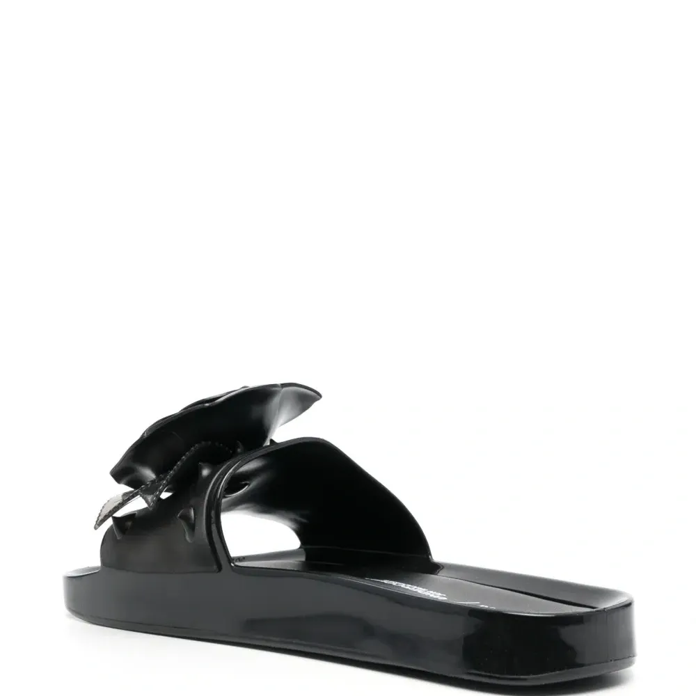 Шлепанцы Beach Slide из коллаборации с Melissa