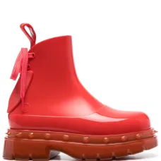 Резиновые ботинки