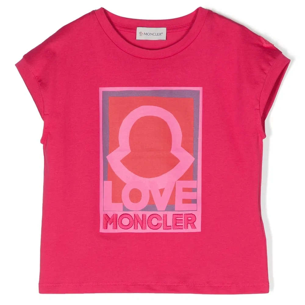 Футболка с вышитым логотипом